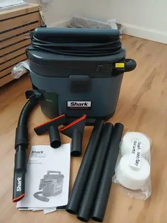 Shark MessMaster Wet Dry Vacuum