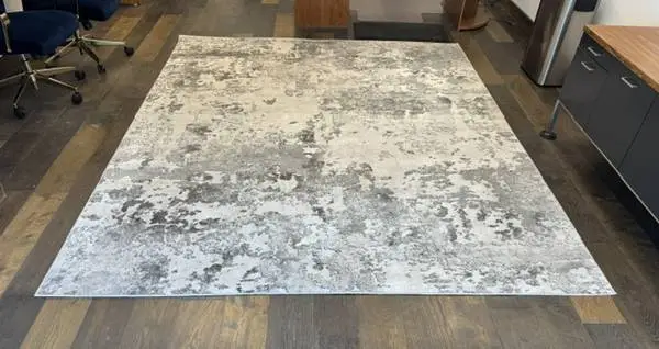 Area Rug (s) at Creative Bargains