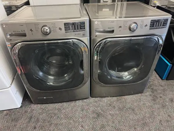 LG HE Smart super large capacity washer and gas dryer