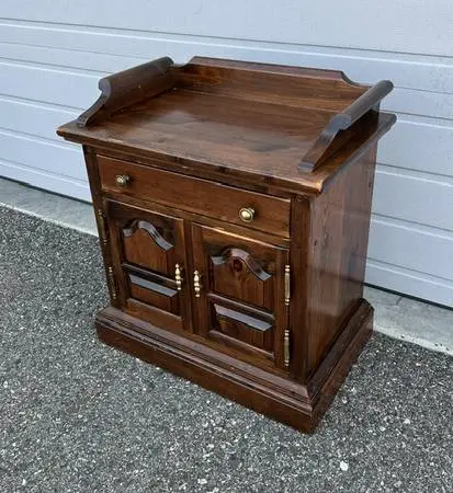 Night Stand (s) Galore at Creative Bargains