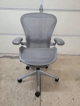SILVER Herman Miller Aeron Size B Computer Desk Ergonomic Office Chair