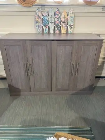 Murphy bed