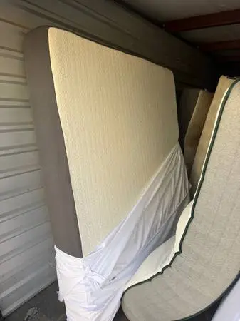 Mattresses - Queen Sizes & Kings
