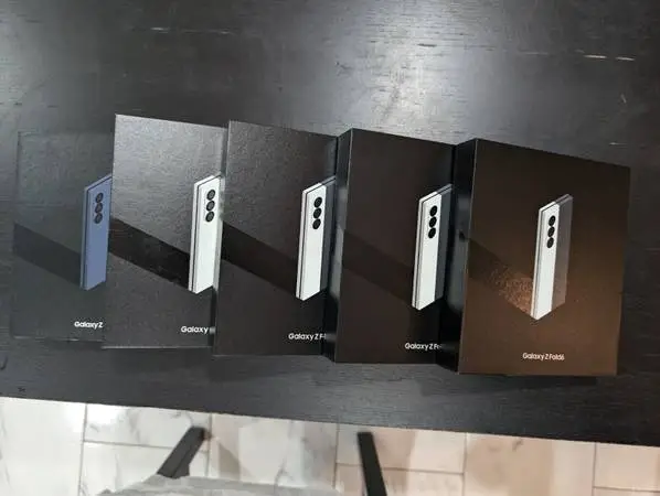 Samsung Galaxy Z Fold 6 Foldable Smartphone Crafted Black 512GB