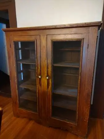 Antiques, Family heirlooms