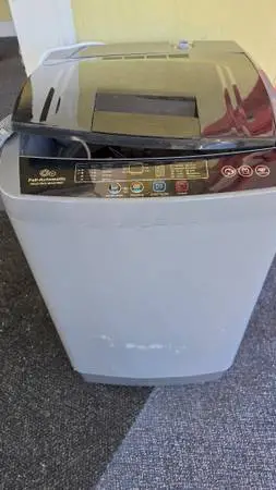 compact, fully automatic top-loading portable washing machine