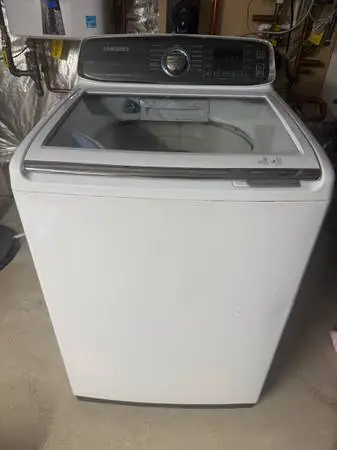 Samsung 5.2 Cu. Ft. Top Load Washer – Excellent Working Condition