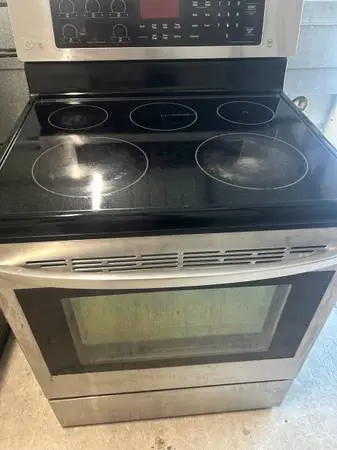 LG  Stainless Ceramic Range