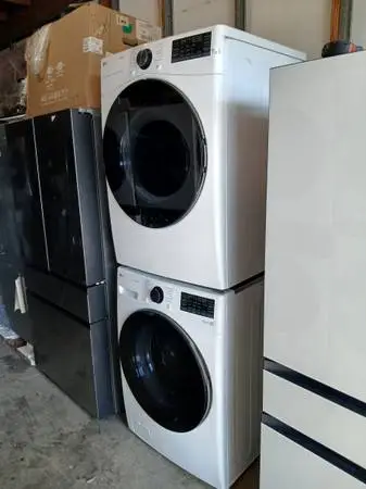 New lg thinq white front load washer and gas dryer set