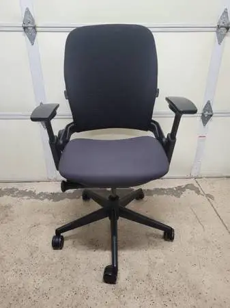 Steelcase Leap V2 Ergonomic Computer Desk Office Chair, Like NEW Shape