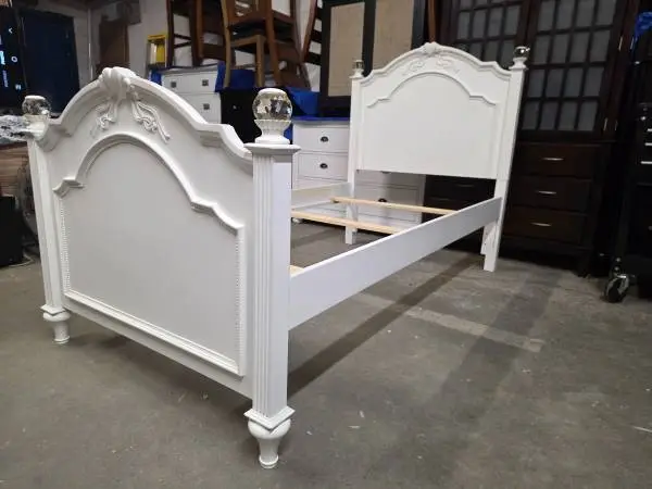 Modern White Ornate Style Twin Size Bed Frame