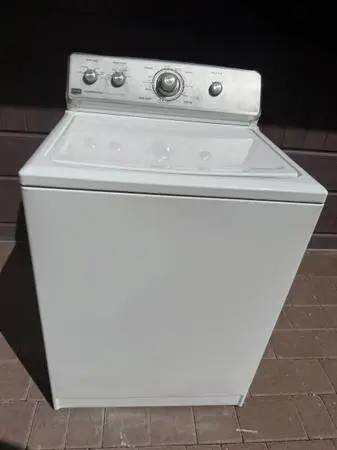LIKE NEW MAYTAG WASHER