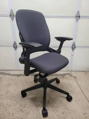 Steelcase Leap V2 Ergonomic Computer Desk Office Chair, Like NEW Shape