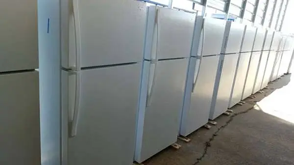 Regular mid-sized apartment refrigerator units