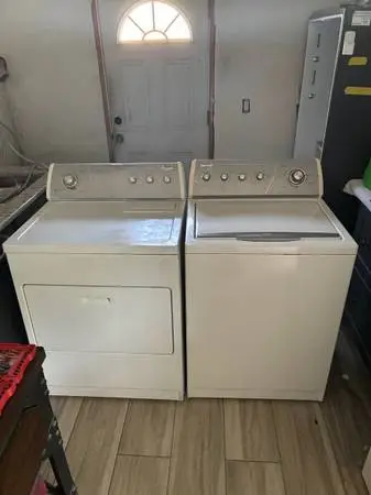 Whirlpool Matching Washer And Dryer Set Electric