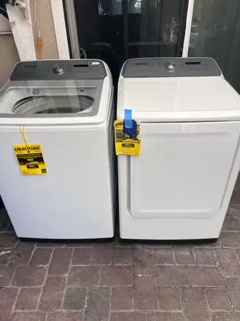 Washer and Gas dryer like New