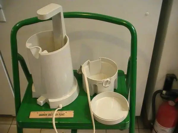 Iced Tea Machine - REDUCED PRICE