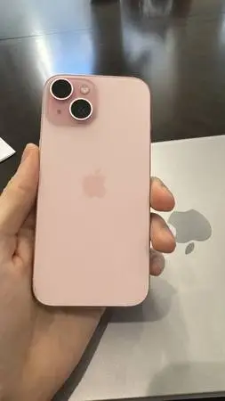 Pink iPhone 15 in PERFECT condition UNLOCKED