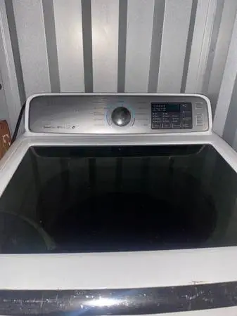 Washer dryer