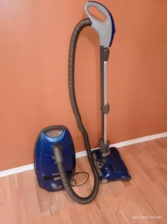 Kenmore Intuition vacuum with true hepa