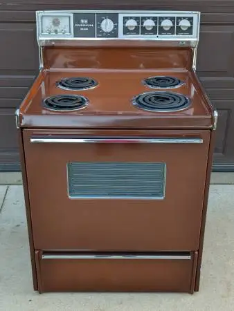 Frigidaire Electric Stove RDG-35P