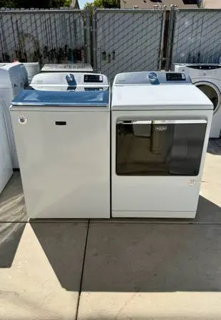 Maytag Washer&Dryer with Warranty