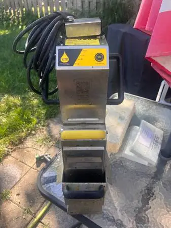 VITO VL 22 lb. Fryer-Oil Filtration System + Tray + FT 440 Oil Meter + NEW Filte