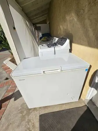 Hisense deep freezer