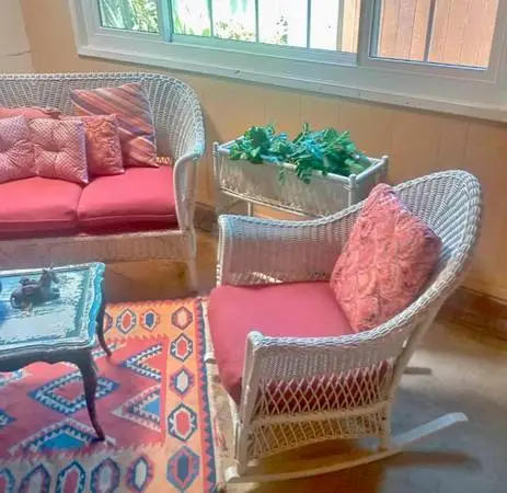 VINTAGE WHITE WICKER SET W/ PLANT STAND AND OTTOMAN