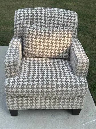 CHAIR