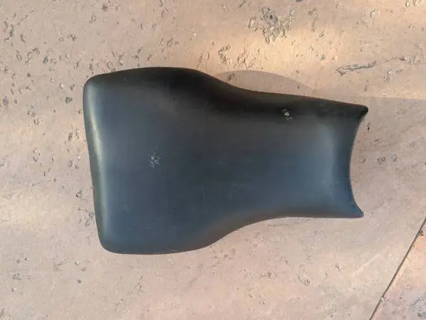 OEM Yamaha Grizzly 660 Seat – 2002–2008 – 5KM-24710-00-00