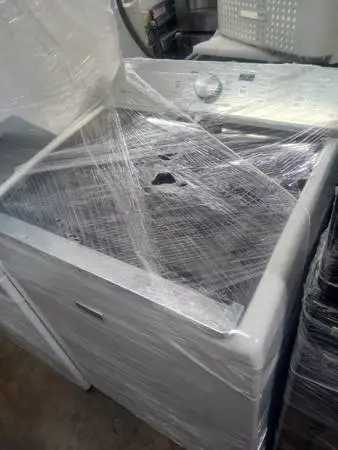 Maytag bravos XL washer top load  no agitator