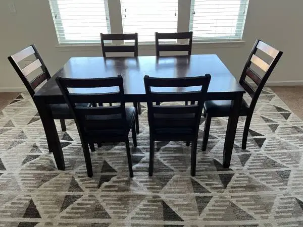 Dinning Table for 6