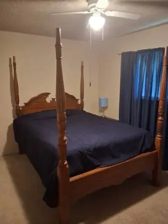 Queen size bed for sale