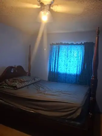Queen size bed for sale