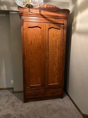 Armoire