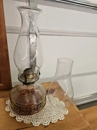 Oil lamp