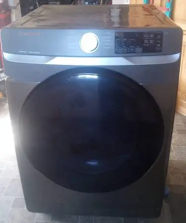 SAMSUNG ELECTRIC DRYER. WORKS GREAT $100