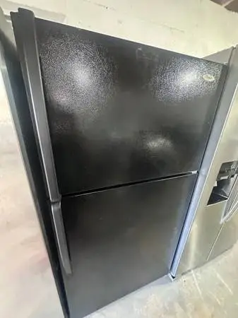 Refrigerator Whirlpool 33”