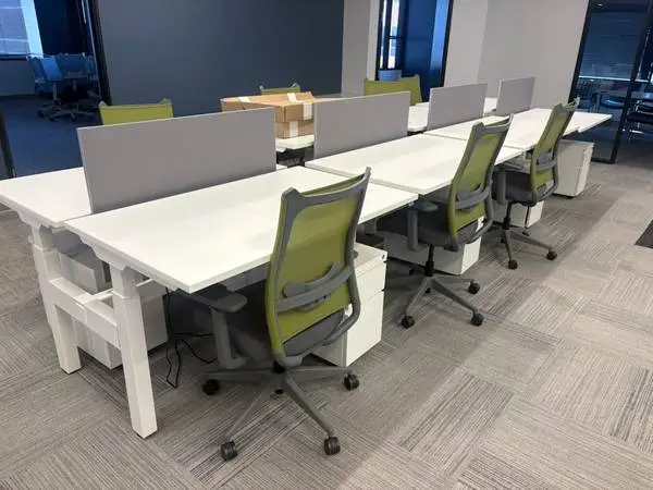 80+ AMQ BENCHING SIT STAND DESKS WORKSTATIONS CUBICLES