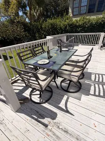 7-Piece Outdoor Patio Dining Set - Glass Top Table & 6 Cushioned Chair