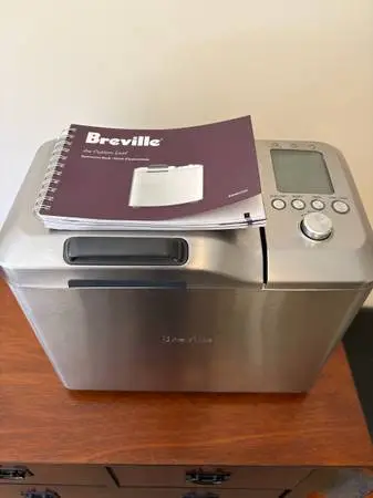 Like New Breville Bread Maker