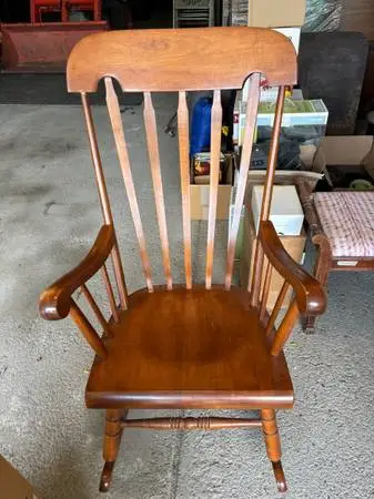 Wooden Pine Rocker