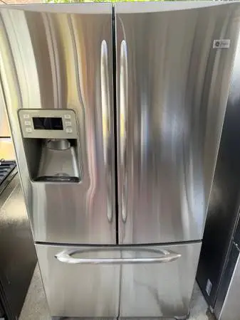GE profile refrigerator delivered