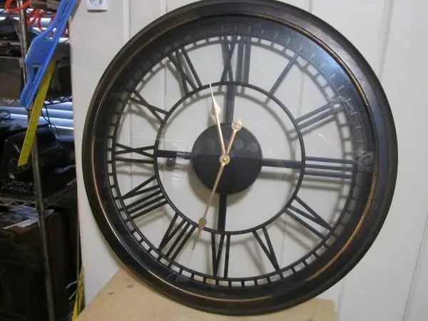 29” Diameter Wall Clock