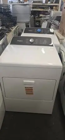 WHIRLPOOL LIKE NEW ELECTRIC DRYER 3 MONTHS WARRANTY N LOCAL DELIVERY