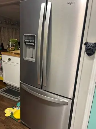 Whirlpool French door refrigerator with icemaker