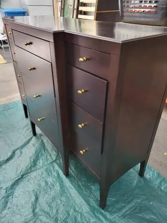 Bedroom dresser