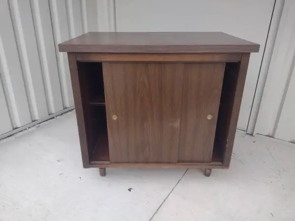 1970s Mid Century Modern TV Stand/Record Cabinet - Made in NC!