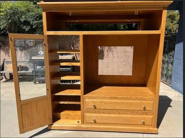 Oak Entertainment Center